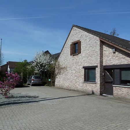Bnb Heimdall Brecht ภายนอก รูปภาพ